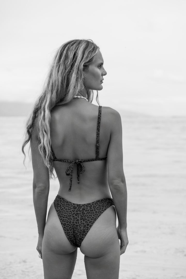 Zamba Top and Faye Bottom in Leopard by Abysee