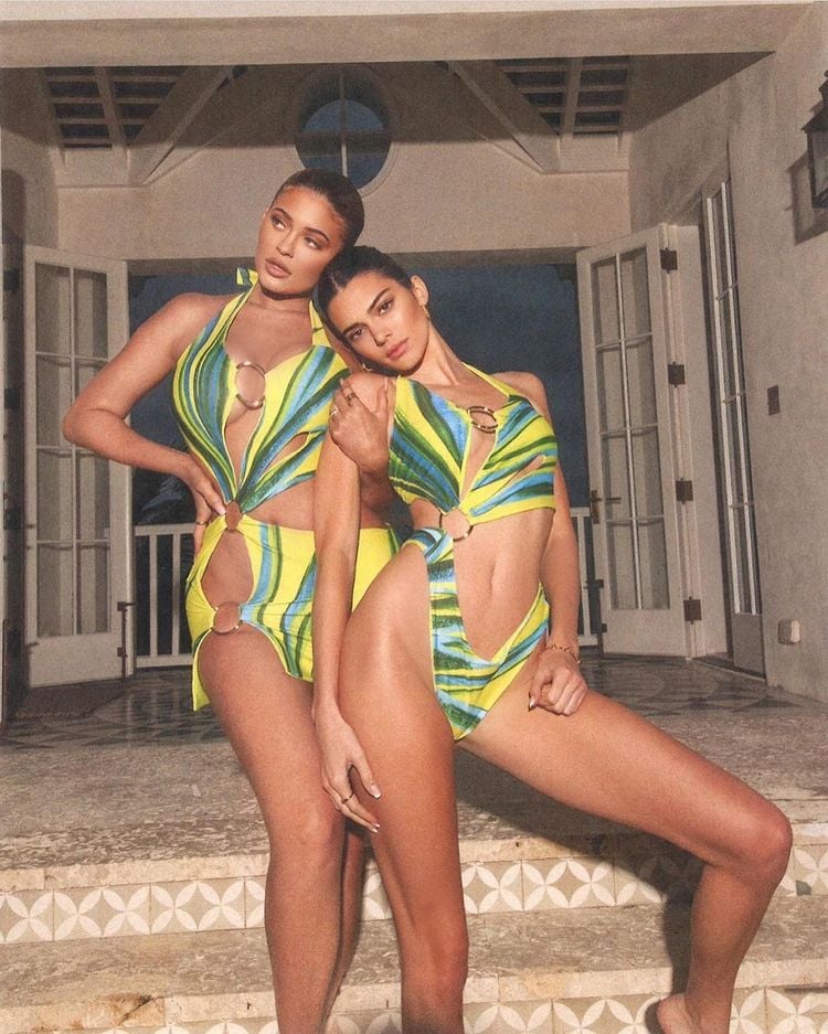 Photo fo Kylie and Kendall Jenner wearing Louisa Ballou's beachwear collection