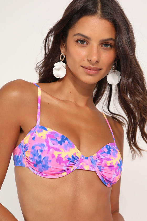 Forever Beachy Pink Abstract Print Underwire Bikini Top and Forever Beachy Pink Abstract Print Cheeky Bikini Bottoms by Lulus